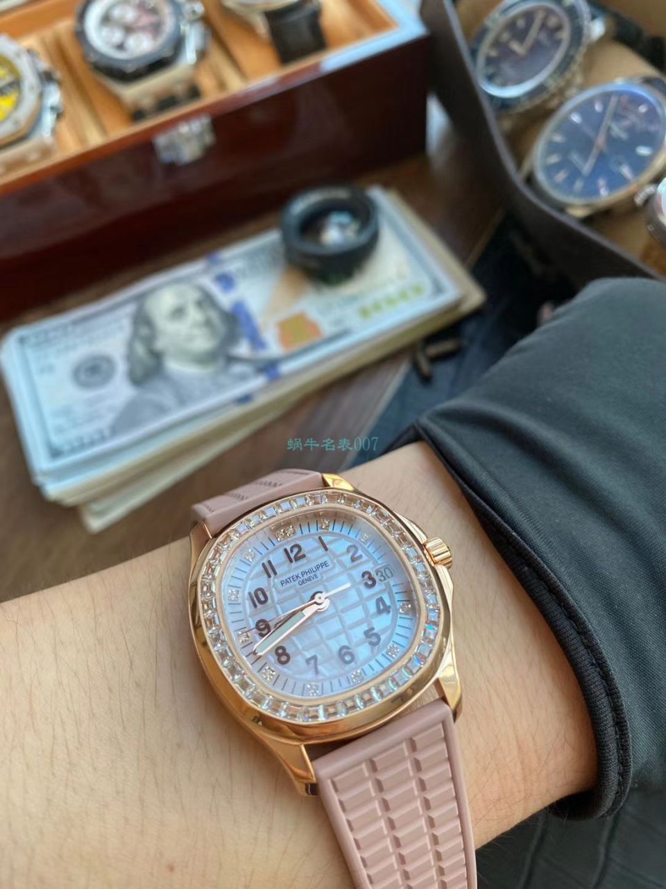PPF Factory 最美豆沙色 Replica Watches  PATEK PHILIPPE AQUANAUT女表5072R-001 wrist watches  / BD301