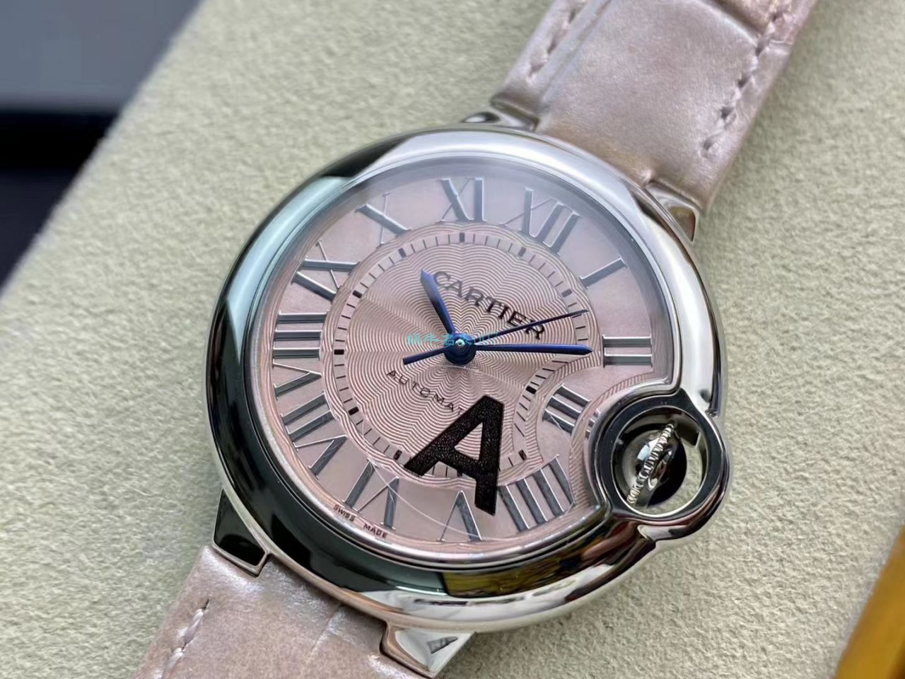 V6 Factory 7K版本 Replica  Cartier  蓝气球33MM女表WSBB0002 wrist watches  / K293