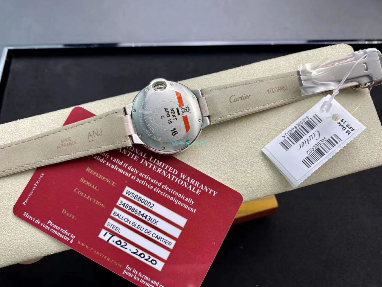 V6 Factory 7K版本 Replica  Cartier  蓝气球33MM女表WSBB0002 wrist watches  / K293
