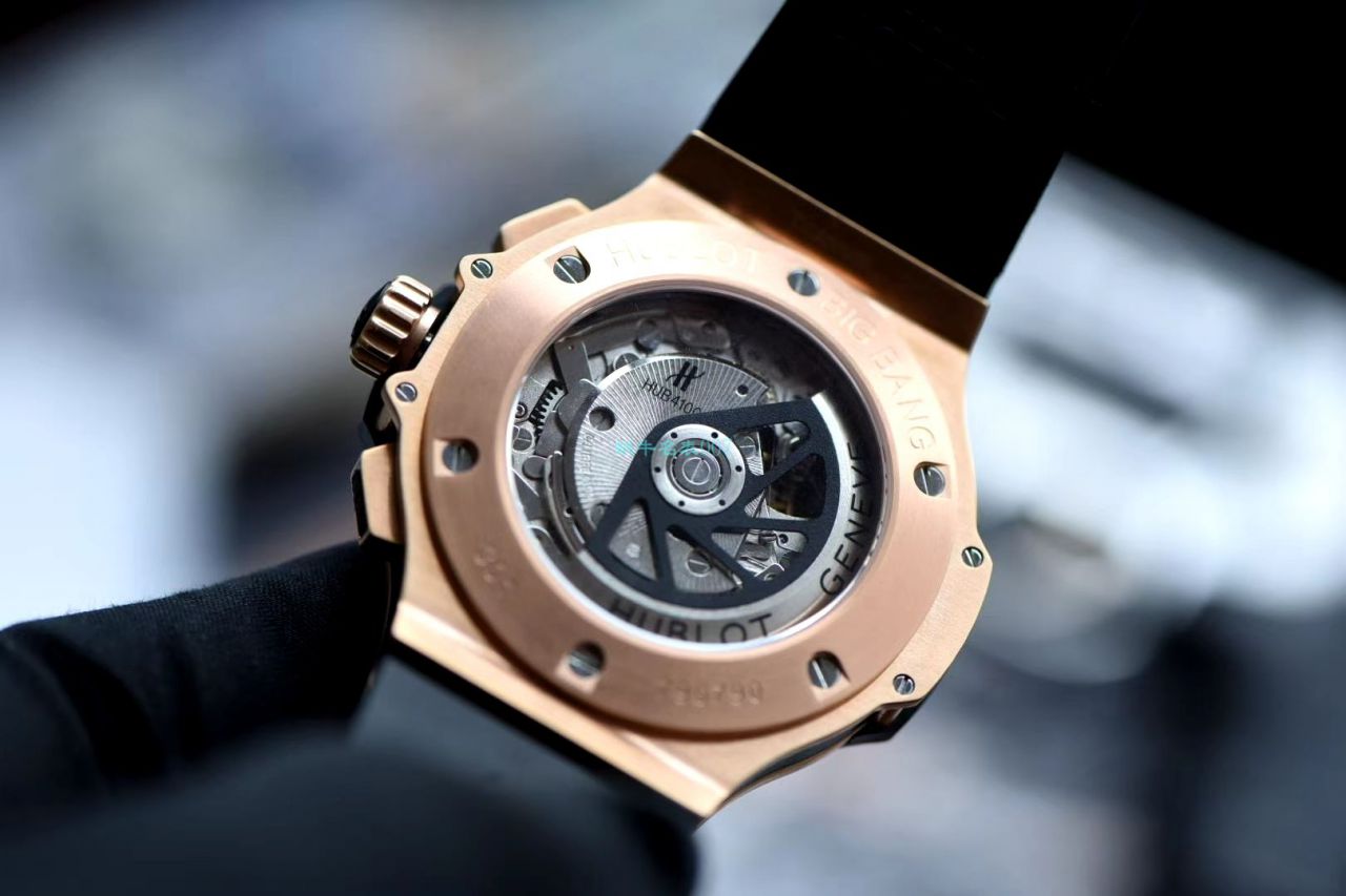 【超700个 Replica Watches 评测视频， top  Replica  wrist watches 网站名表007】 / HUBLOTV6