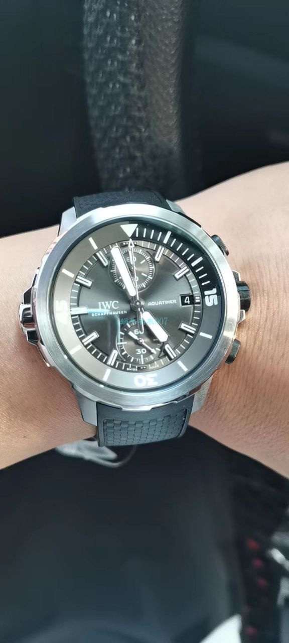 V6 Factory  top  Replica Copy  Watches  IWC 海洋时计鲨鱼特别限量版IW379506 wrist watches  / WG523