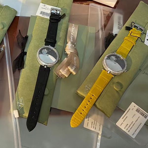V&A Factory  High quality  Replica 女士 Watches 梵克雅宝诗意复杂功能系列VCARN25800 wrist watches 