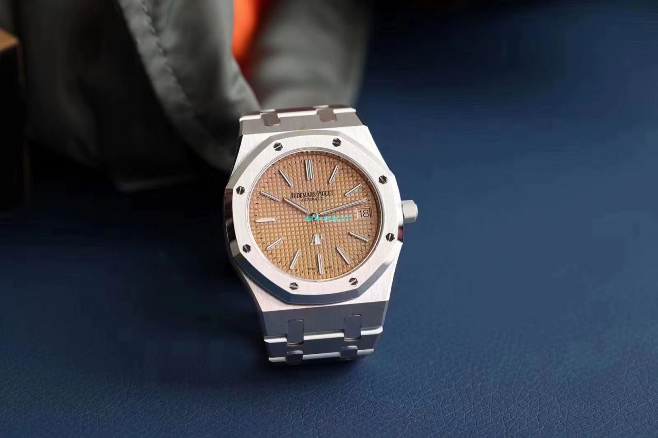 XF Factory  top  Replica AP Watches Audemars Piguet 皇家橡树 Replica 15202BC.OO.1240BC.01 wrist watches  / AP205