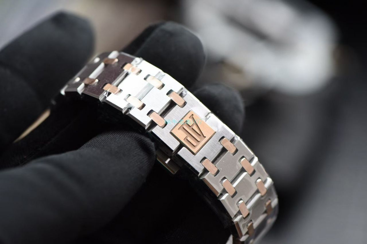 【JF Perfect  High quality  Replica Watches 】Audemars Piguet 皇家橡树系列67651SR.ZZ.1261SR.01女士石英 wrist watches  / AP118