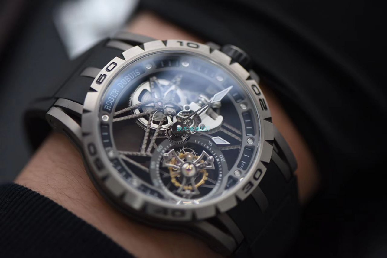 罗杰杜彼 Replica Watches 【 Video analysis 】 top  Replica 罗杰杜彼 Watches 多少钱 / LJ079