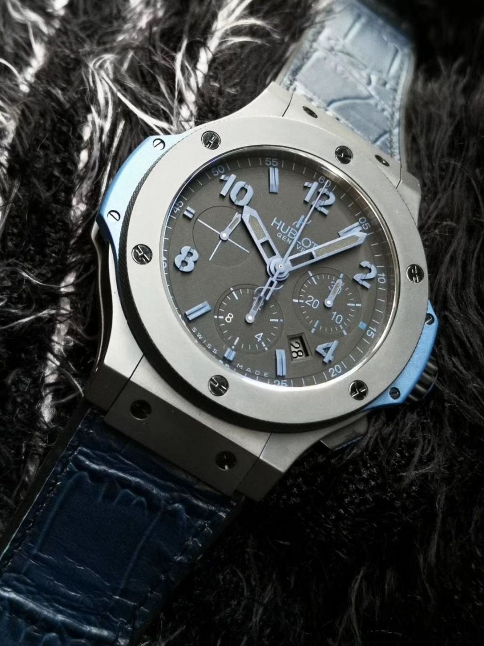 V6 Factory  top  Replica  hublot  big bang 全 Composite 301.CI.1190.GR.ABG11 wrist watches  / YB082