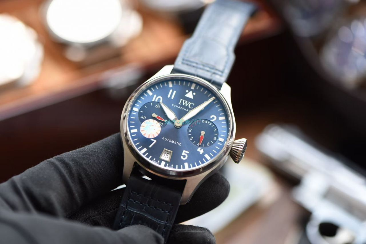 ZF Factory  High quality  Replica Watches  IWC 飞行员伦敦精品店特别版IW501008 wrist watches  / WG539