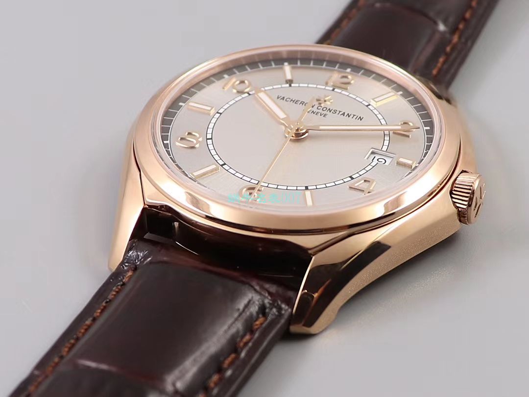 ZF Factory Vacheron Constantin   Replica Watches 伍陆之型系列4600E/000R-B441 wrist watches  / JJ229