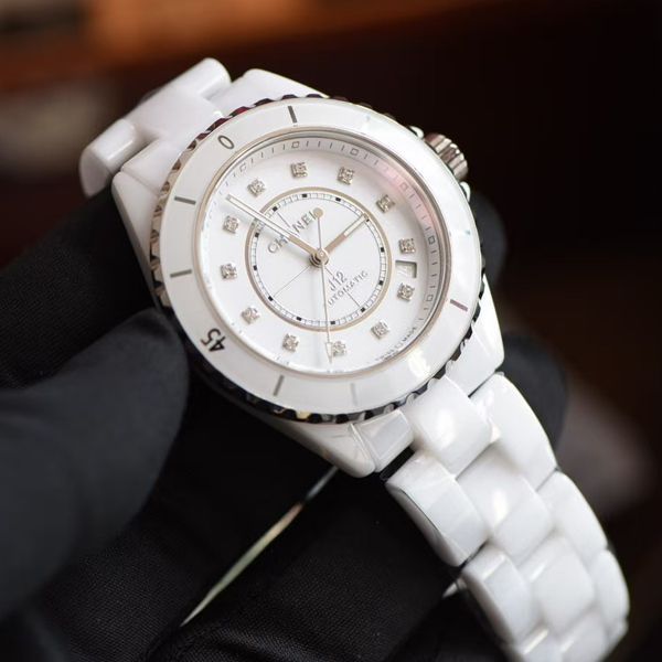 BV Factory  High quality  Replica 香奈儿女士 Watches 新款背透J12系列H5705 wrist watches 