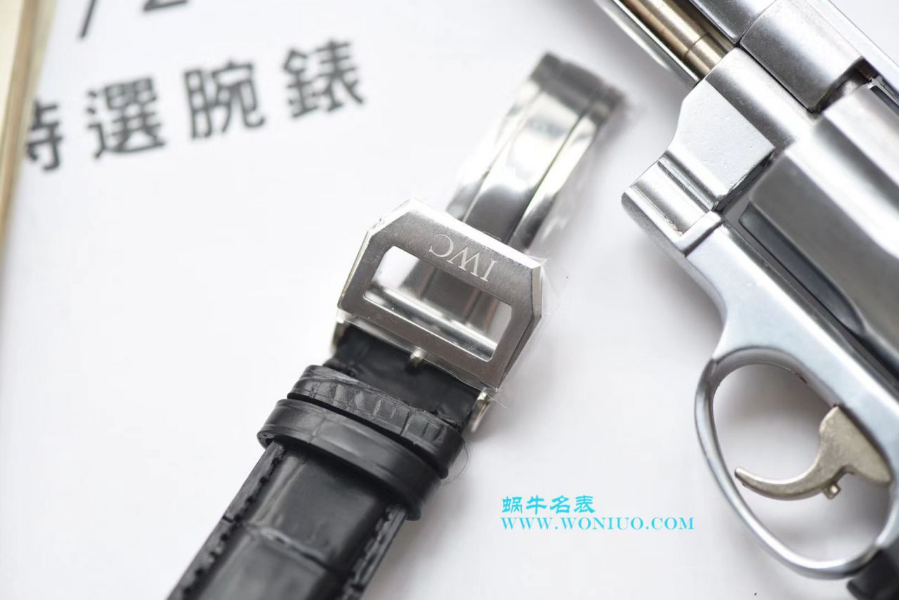 YL Factory  High quality  Replica  IWC 背透葡计 Watches  IWC 葡萄牙IW371606 / WG563
