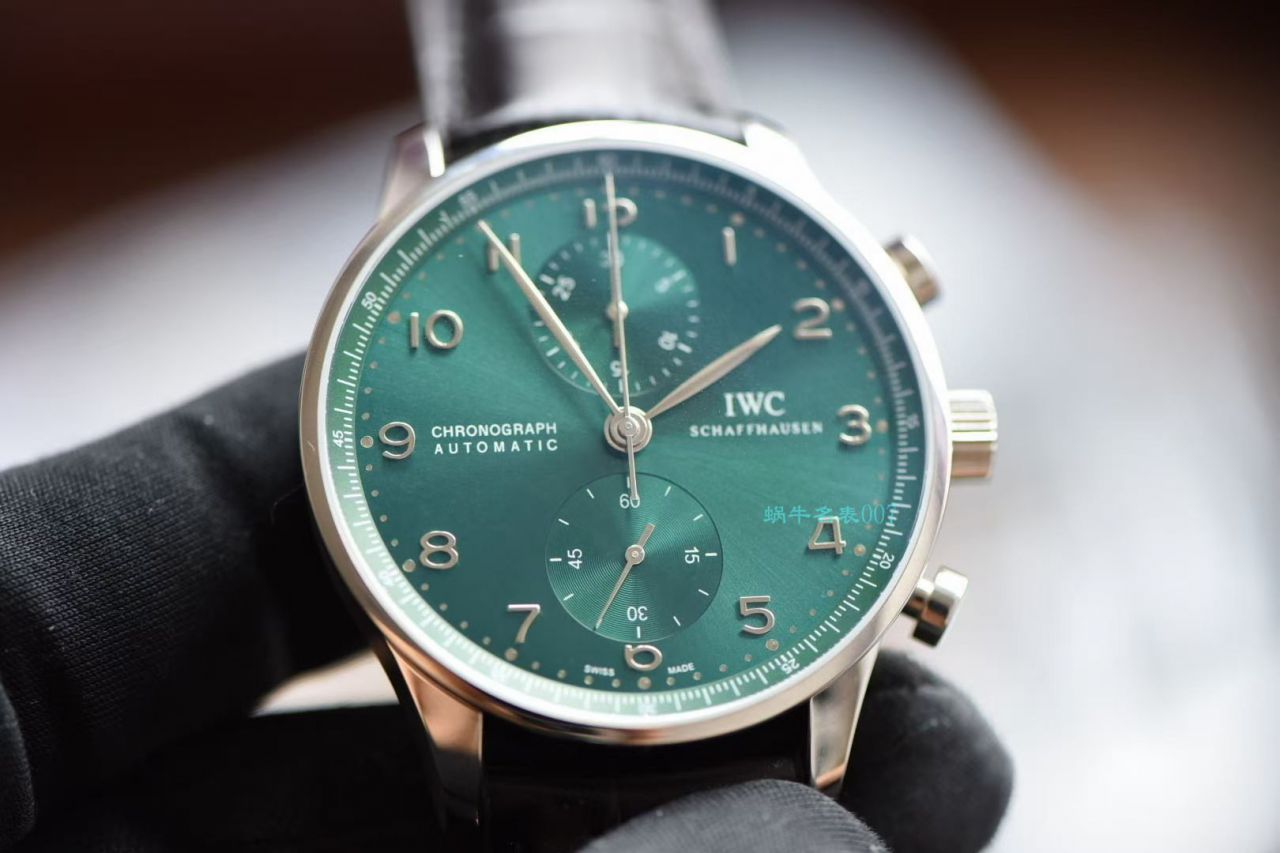 YL Factory  High quality  Replica  IWC 葡萄牙背透绿面葡计 Watches IW371615 wrist watches  / WG565