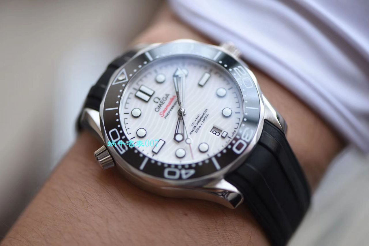 VS Factory  Replica Watches OMEGA Seamaster 300米210.32.42.20.04.001 wrist watches  / R719