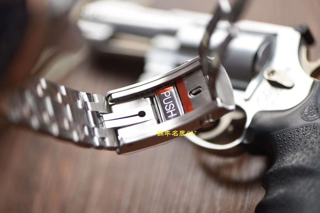 【视频】VS Factory  High quality  Replica Watches OMEGA Seamaster 300米210.20.42.20.03.002 wrist watches  / VS721