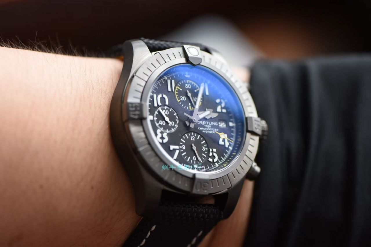 XF Factory  top  Replica Copy  Breitling  Watches 复仇者系列A13317101C1X2 wrist watches  / BL193