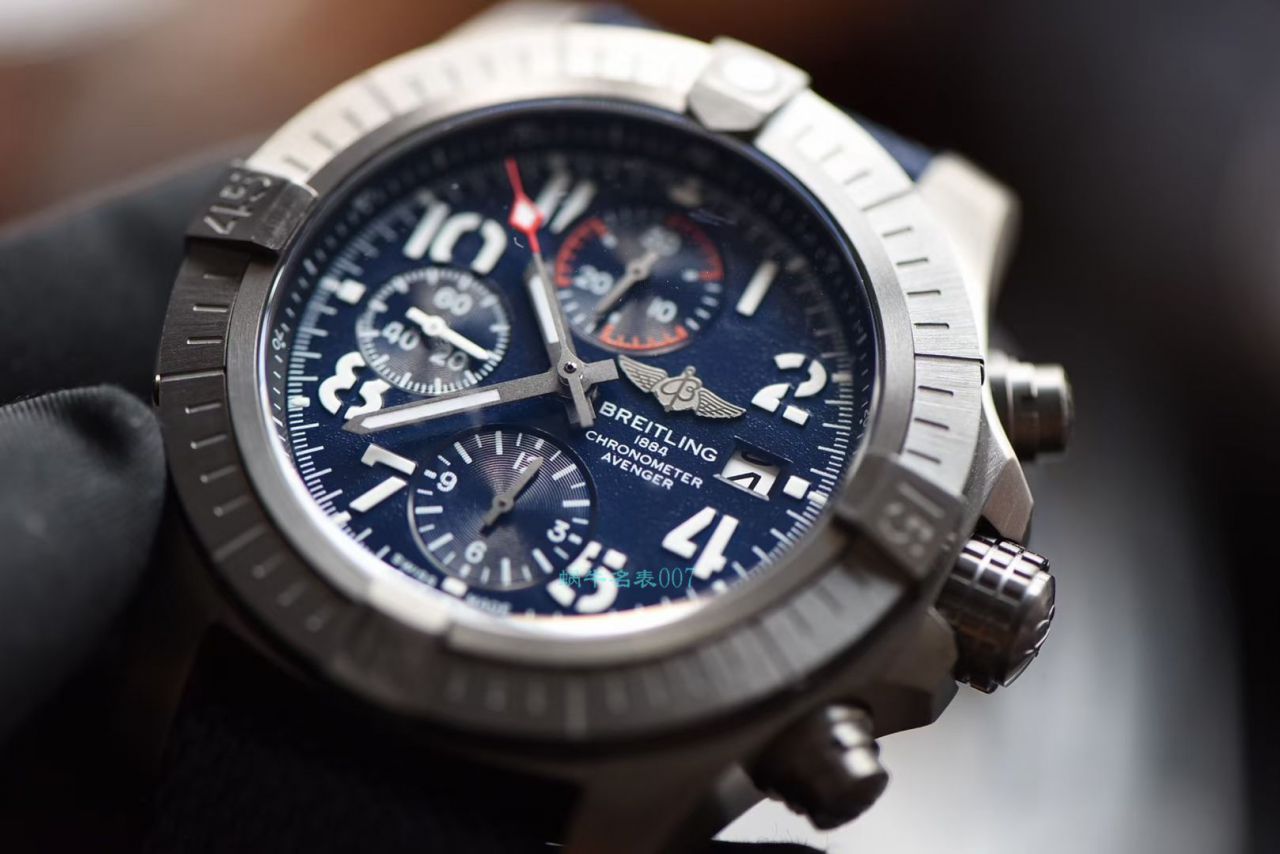 XF Factory  top  Replica Copy  Breitling  Watches 复仇者系列A13317101C1X2 wrist watches  / BL193