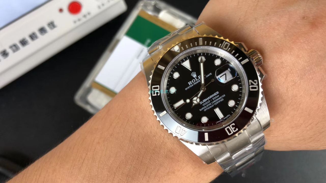 V6 Factory  top 新作 Replica Copy  Rolex  Submariner 116610LN-97200 Watches  / R639V6