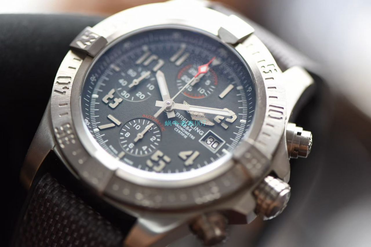 OXF Factory  High quality  Replica Watches  Breitling 复仇者系列E13383101M2W1 wrist watches  / BL197