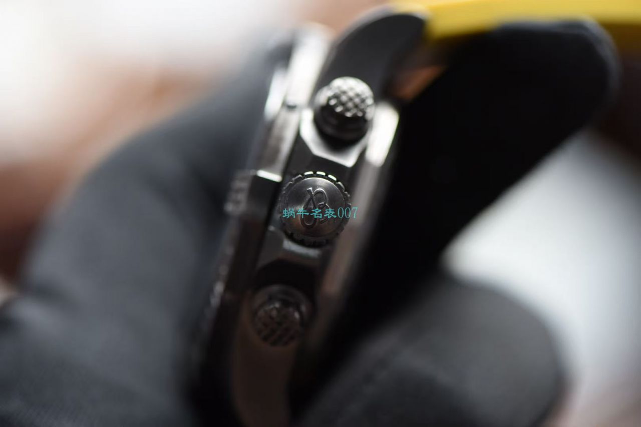 OXF Factory  High quality  Replica Watches  Breitling 复仇者系列E13383101M2W1 wrist watches  / BL197