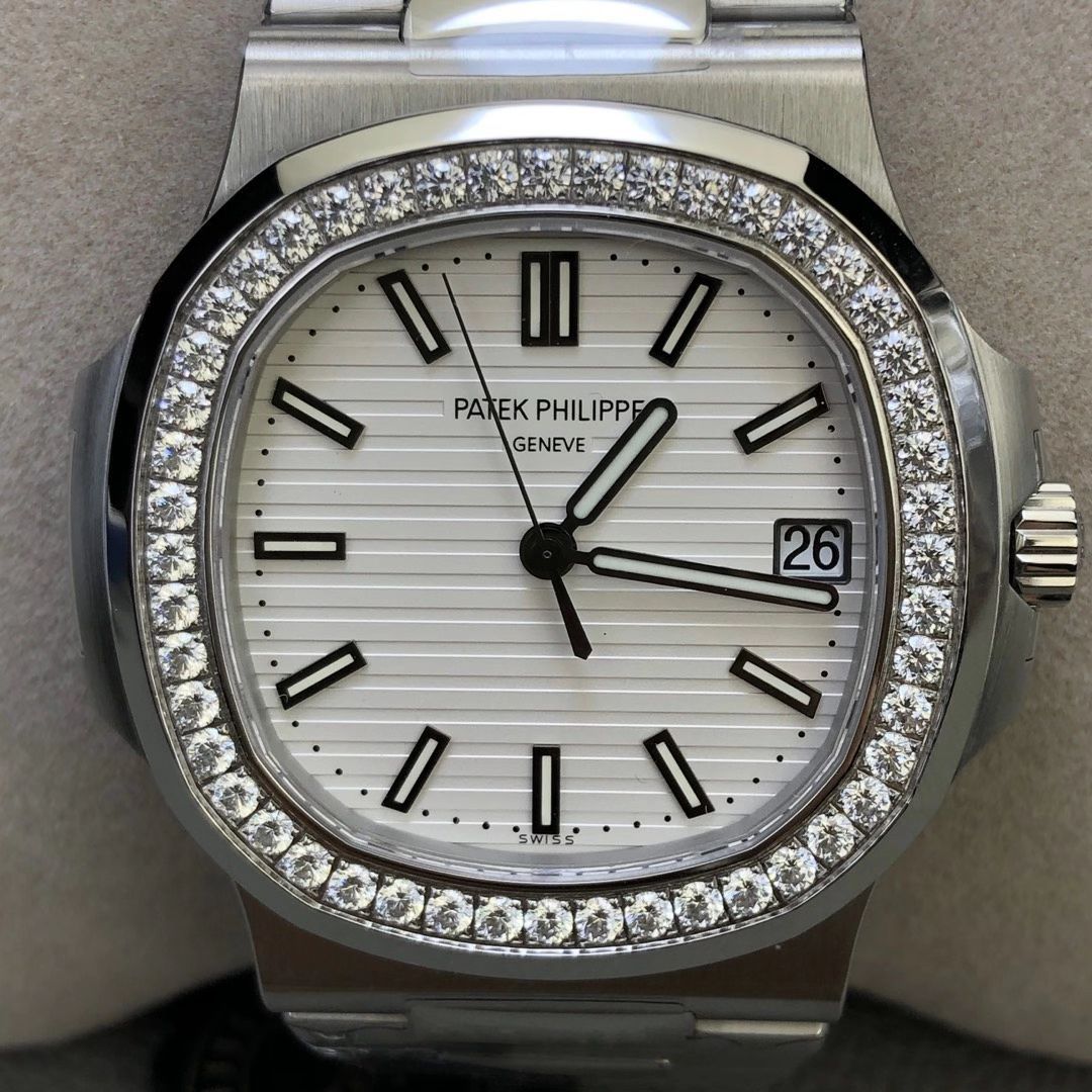 PPF Factory V4版超级 Nautilus 钻圈 PATEK PHILIPPE 1比1精 Replica Watches 5711/1A-011 / BD322