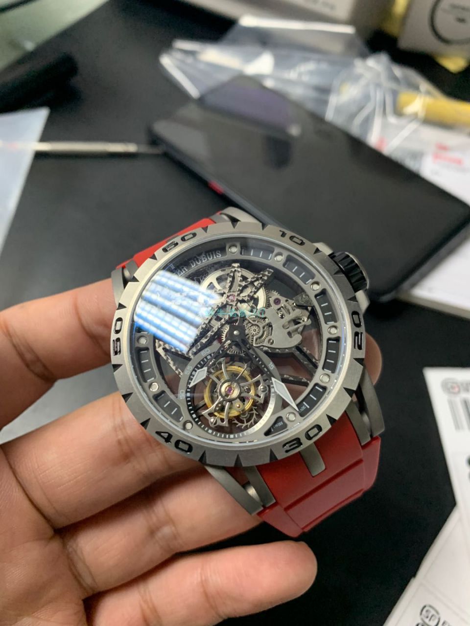 【 Video analysis 】 Best 的罗杰杜彼王者系列镂空 Tourbillon  Replica Watches  / LJ083