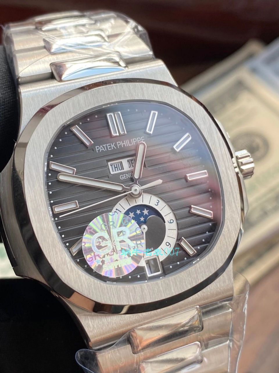 GR Factory  PATEK PHILIPPE  Nautilus  top  Replica Copy  Watches 5726/1A-001真月相 / BD329
