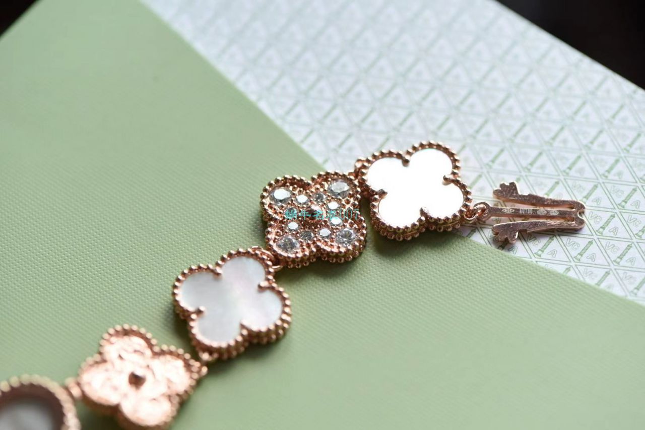 V&A Factory 梵克雅宝 High quality  Replica Watches VCARO8WW00,VCARO8SG00女表 / VCA012