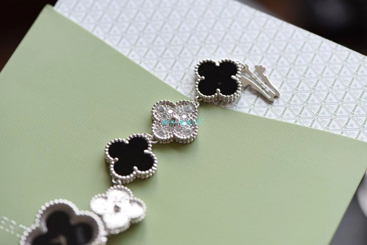 V&A Factory 梵克雅宝 High quality  Replica Watches VCARO8WW00,VCARO8SG00女表 / VCA012