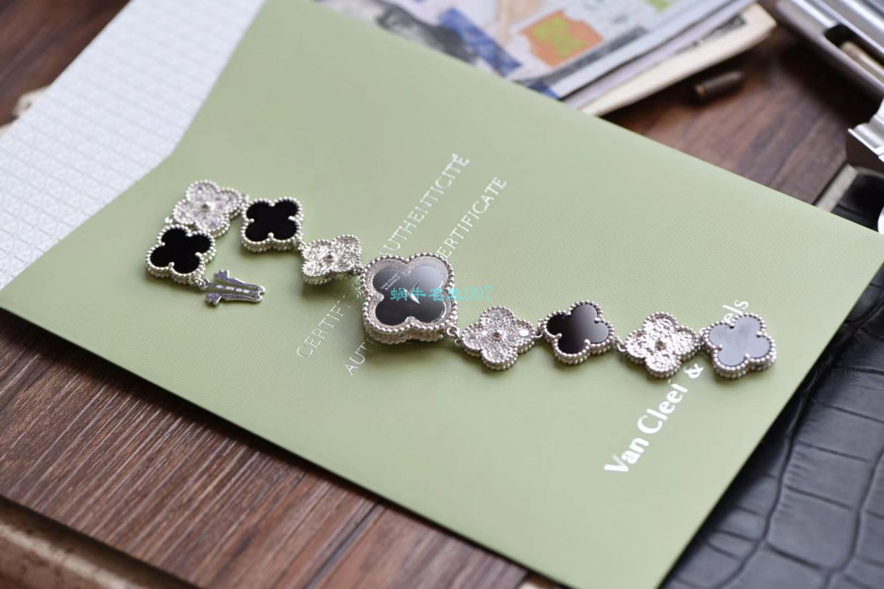 V&A Factory 梵克雅宝 High quality  Replica Watches VCARO8WW00,VCARO8SG00女表 / VCA012