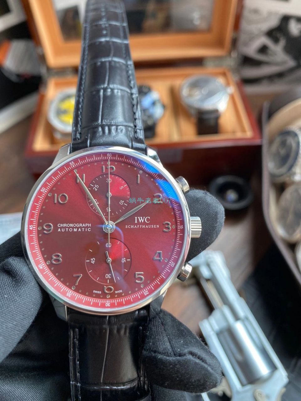 YL Factory  IWC 1比1 Knockoff  Watches 酒红面葡萄牙计时IW371616 wrist watches  / WG578