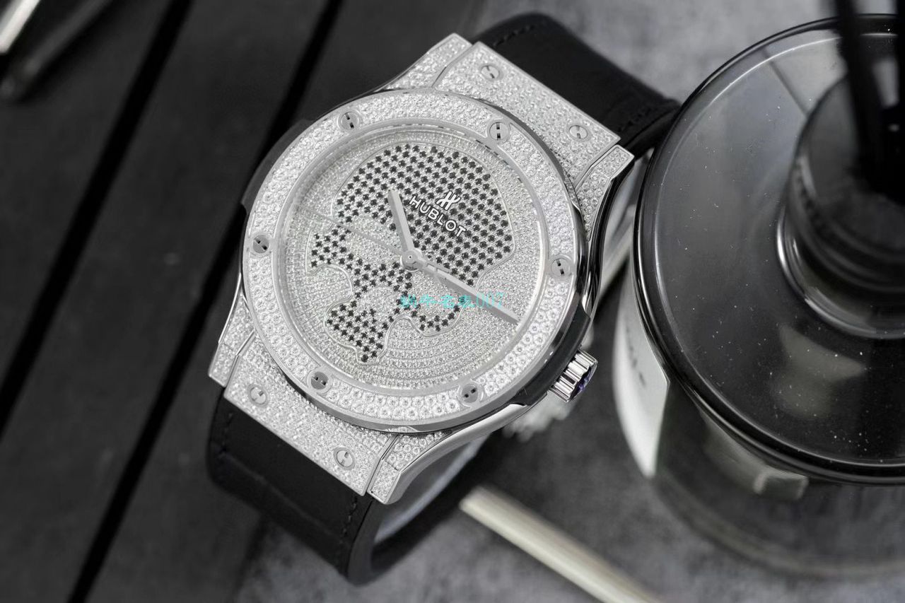 WWF Factory  High quality  Replica Watches  hublot 经典融合满钻511.NX.9000.LR.1704.SKULL wrist watches  / YB103