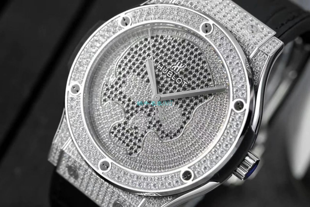 WWF Factory  High quality  Replica Watches  hublot 经典融合满钻511.NX.9000.LR.1704.SKULL wrist watches  / YB103