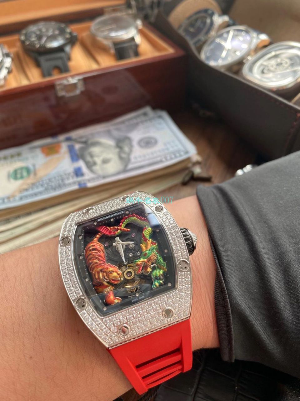  copy customized 款 RICHARD MILLE RM 51-01龙虎满钻真 High quality  Replica  Tourbillon  Watches  / RM 51-01