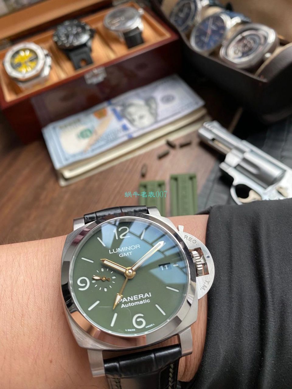 VS Factory Panerai 军 Replica Copy 绿色 wrist watches PAM1056官网同步限量发售 / VSPAM01056
