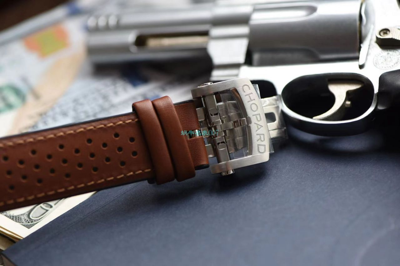 V7 Factory 【 Video analysis 】 Chopard 经典赛车系列168571-3004 top   Replica Watches  / XB070