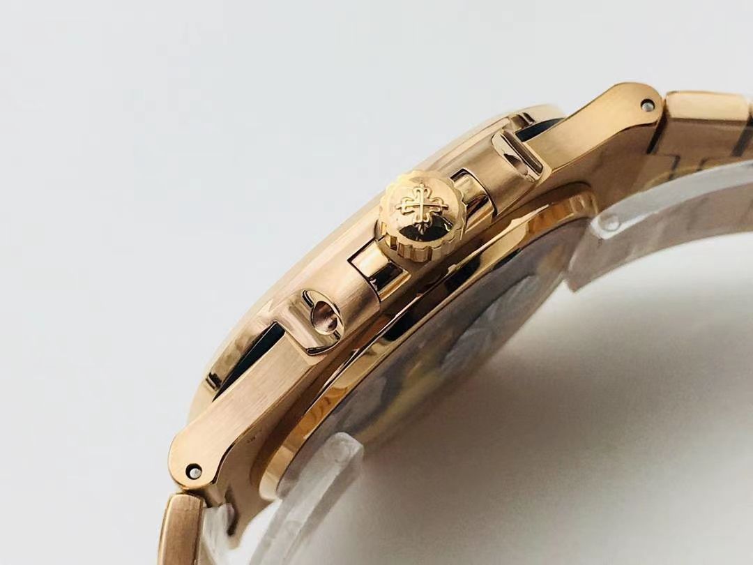 【PPF FactoryV4升级版强势来袭】 PATEK PHILIPPE  Replica Copy  Nautilus 5711/1A-010璀璨方钻 Replica Watches  / BD337