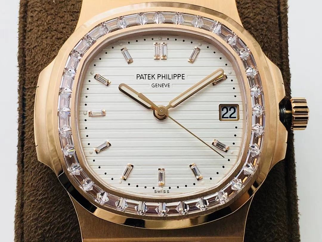 【PPF FactoryV4升级版强势来袭】 PATEK PHILIPPE  Replica Copy  Nautilus 5711/1A-010璀璨方钻 Replica Watches  / BD337