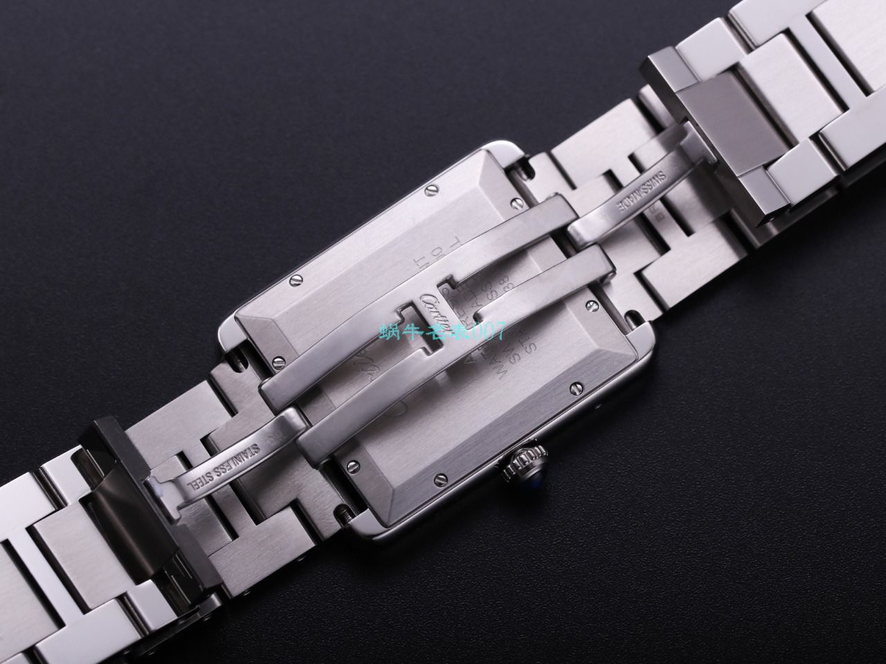 V9 Factory  Cartier  坦克系列 top  Knockoff  Watches W5200028（超大号） wrist watches  / K315