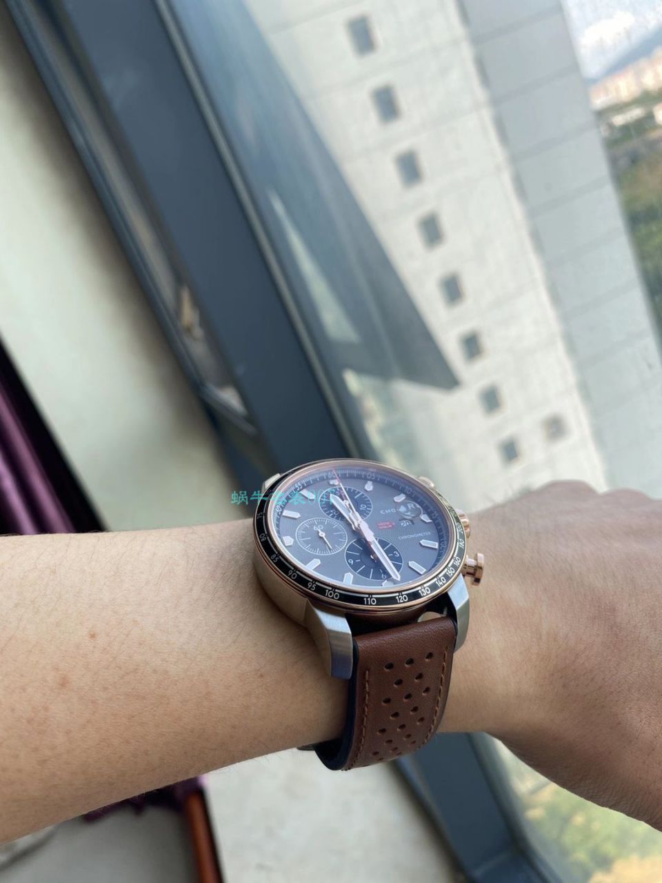 V7 Factory 【 Video analysis 】 Chopard 经典赛车系列168571-3004 top   Replica Watches  / XB070