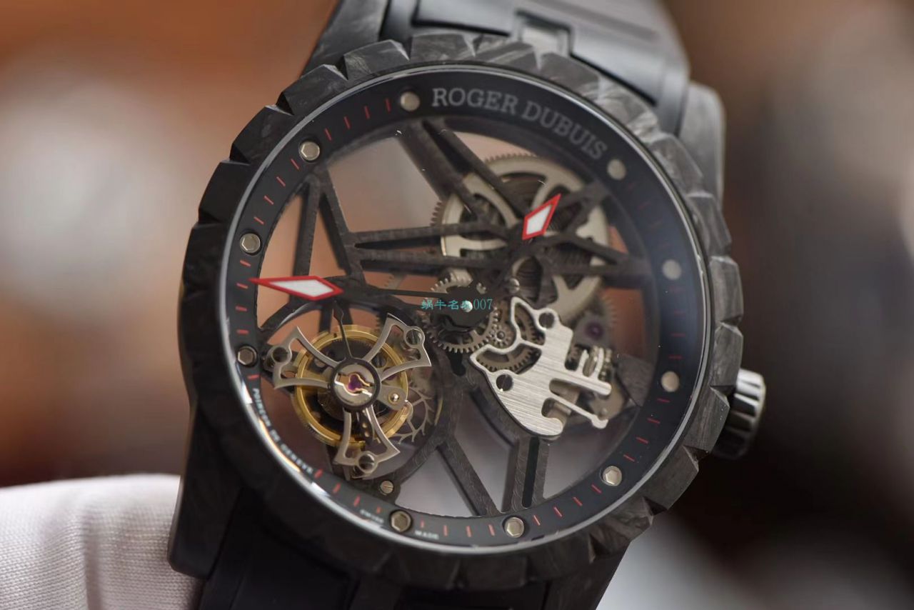 BBR Factory 最新 carbon fiber 罗杰杜彼王者系列 Tourbillon 1比1 Replica Watches DBEX0577 wrist watches  / LJ091