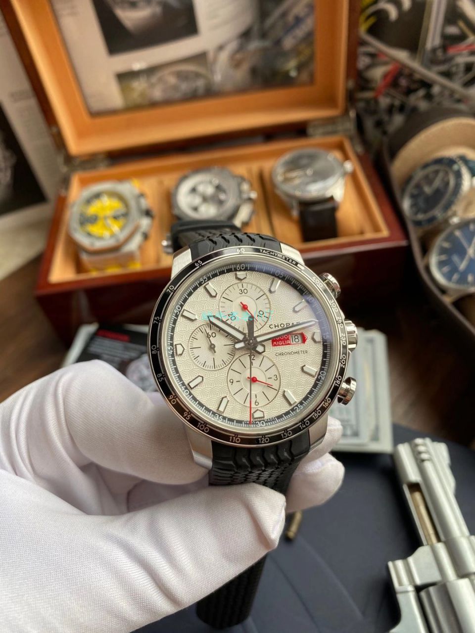 V7 Factory Chopard Chopard 经典赛车系列 top  Replica Copy  Watches 168571-3001 wrist watches  / XB071