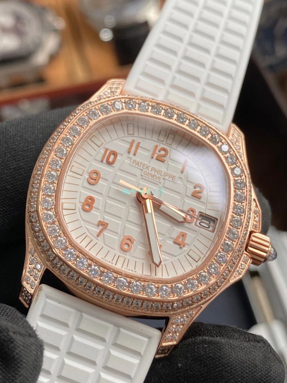 PPF Factory  PATEK PHILIPPE AQUANAUT top  Replica Watches 5069R-001女款 / BD337