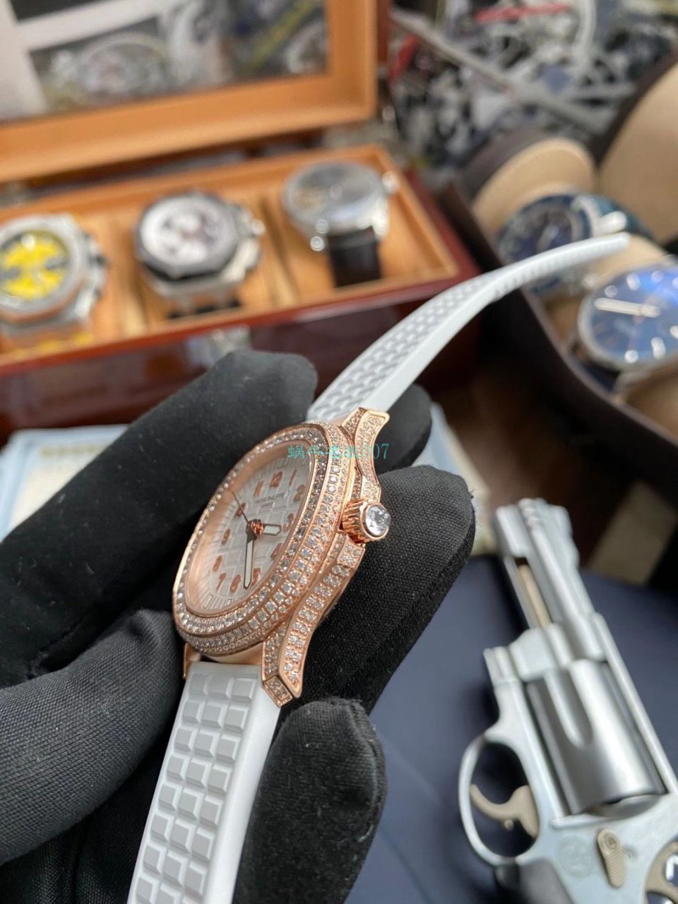 PPF Factory  PATEK PHILIPPE AQUANAUT top  Replica Watches 5069R-001女款 / BD337