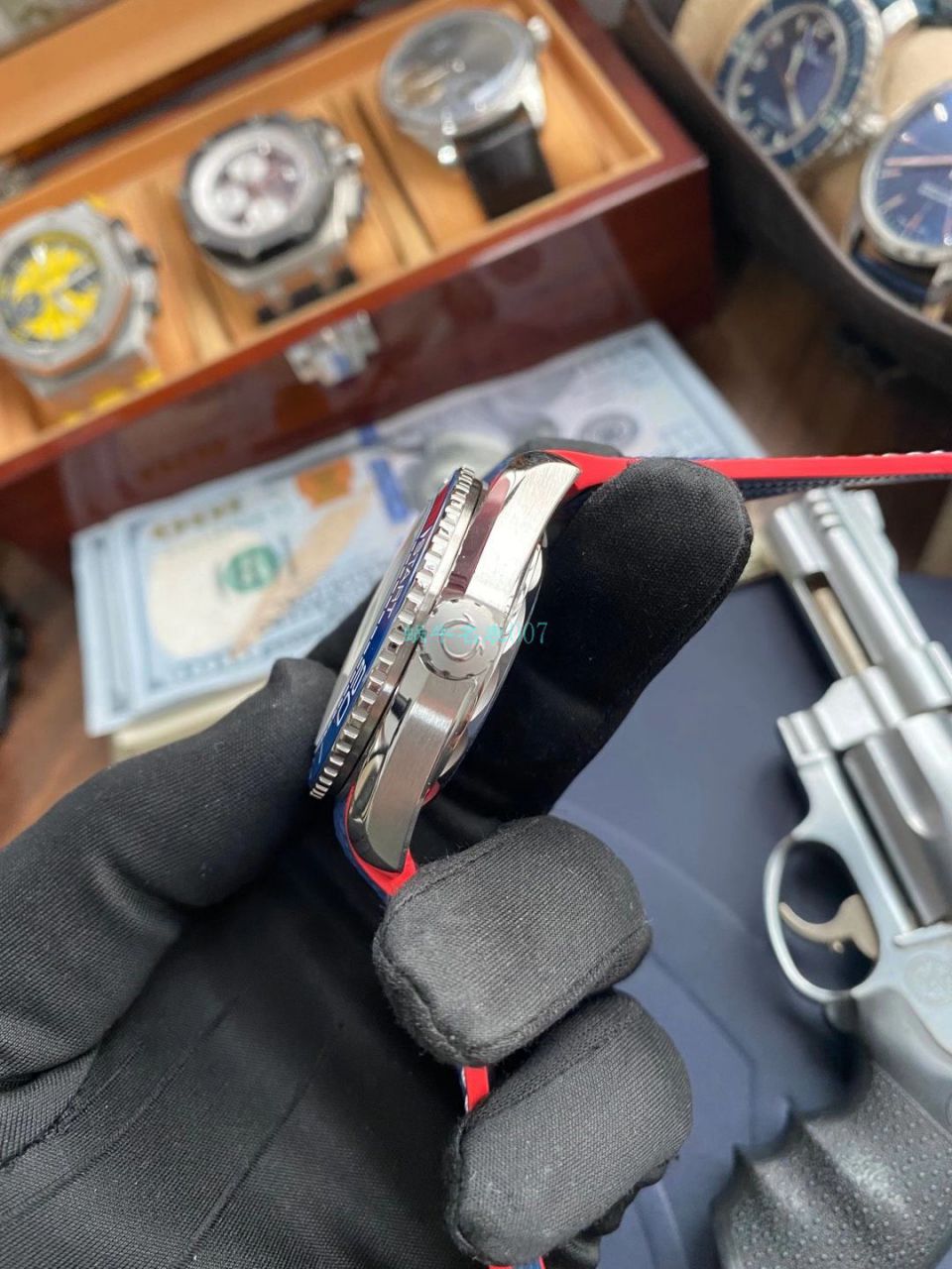 VS Factory 1比1 Replica Watches OMEGA Seamaster 系列海洋宇宙美洲杯限量版 wrist watches  / VS733
