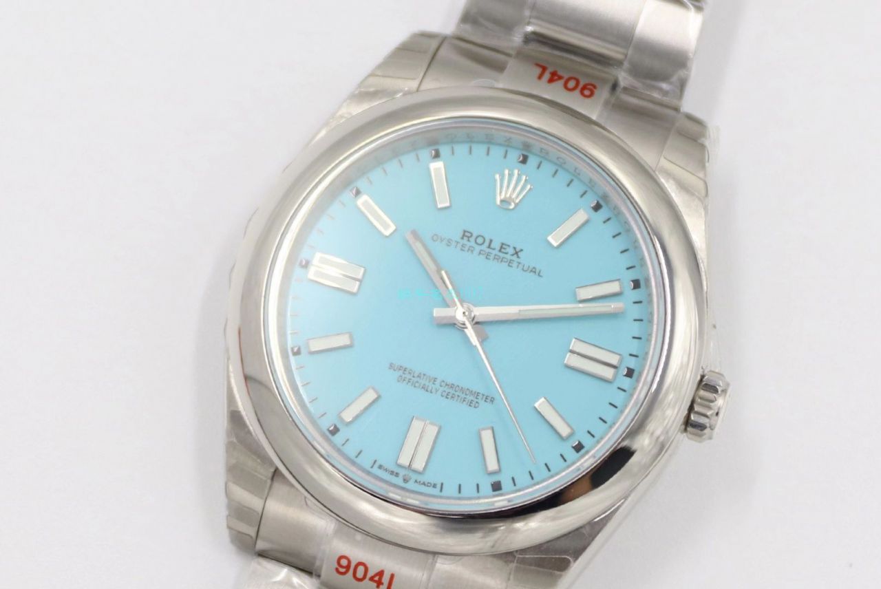 EW Factory 2020新款 Rolex  oyster perpetual 动型41系列1比1 Replica Watches m124300-0007，m124300-0004，m124300-0006 / R673