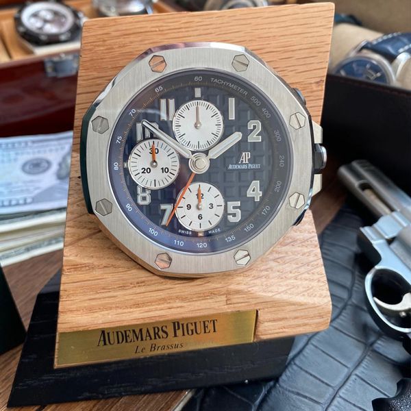CK Factory Audemars PiguetAudemars Piguet  Royal Oak Offshore 26470经典致敬桌钟座钟 wrist watches 