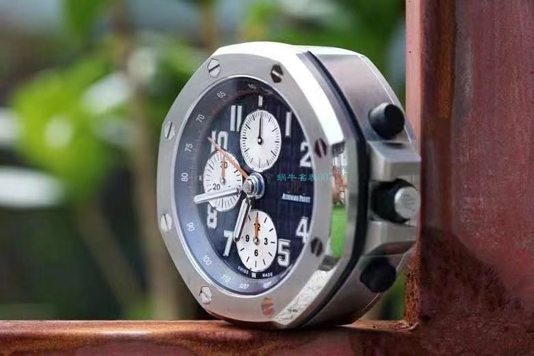 CK Factory Audemars PiguetAudemars Piguet  Royal Oak Offshore 26470经典致敬桌钟座钟 wrist watches  / AP219