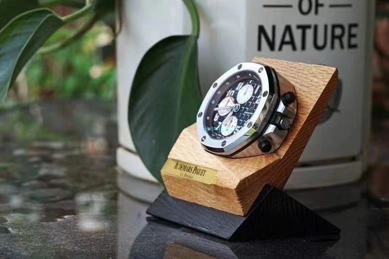 CK Factory Audemars PiguetAudemars Piguet  Royal Oak Offshore 26470经典致敬桌钟座钟 wrist watches  / AP219