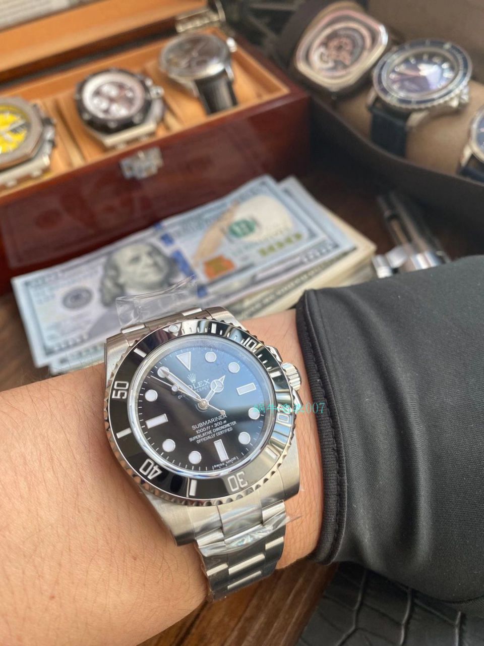 AR Factory  Rolex  Submariner 型1比1 Replica Watches 无日历无历 Submariner 114060-97200 黑盘 wrist watches  / R677