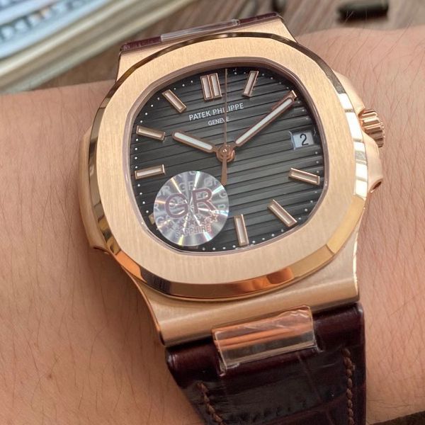 GR Factory V2版本1比1 High quality  Replica Watches  PATEK PHILIPPE  Nautilus 5711R 玫瑰金 wrist watches 