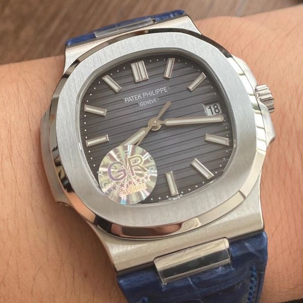 GR Factory V2版本1比1 top  Replica Watches  PATEK PHILIPPE  Nautilus 5711/1A-010 wrist watches 
